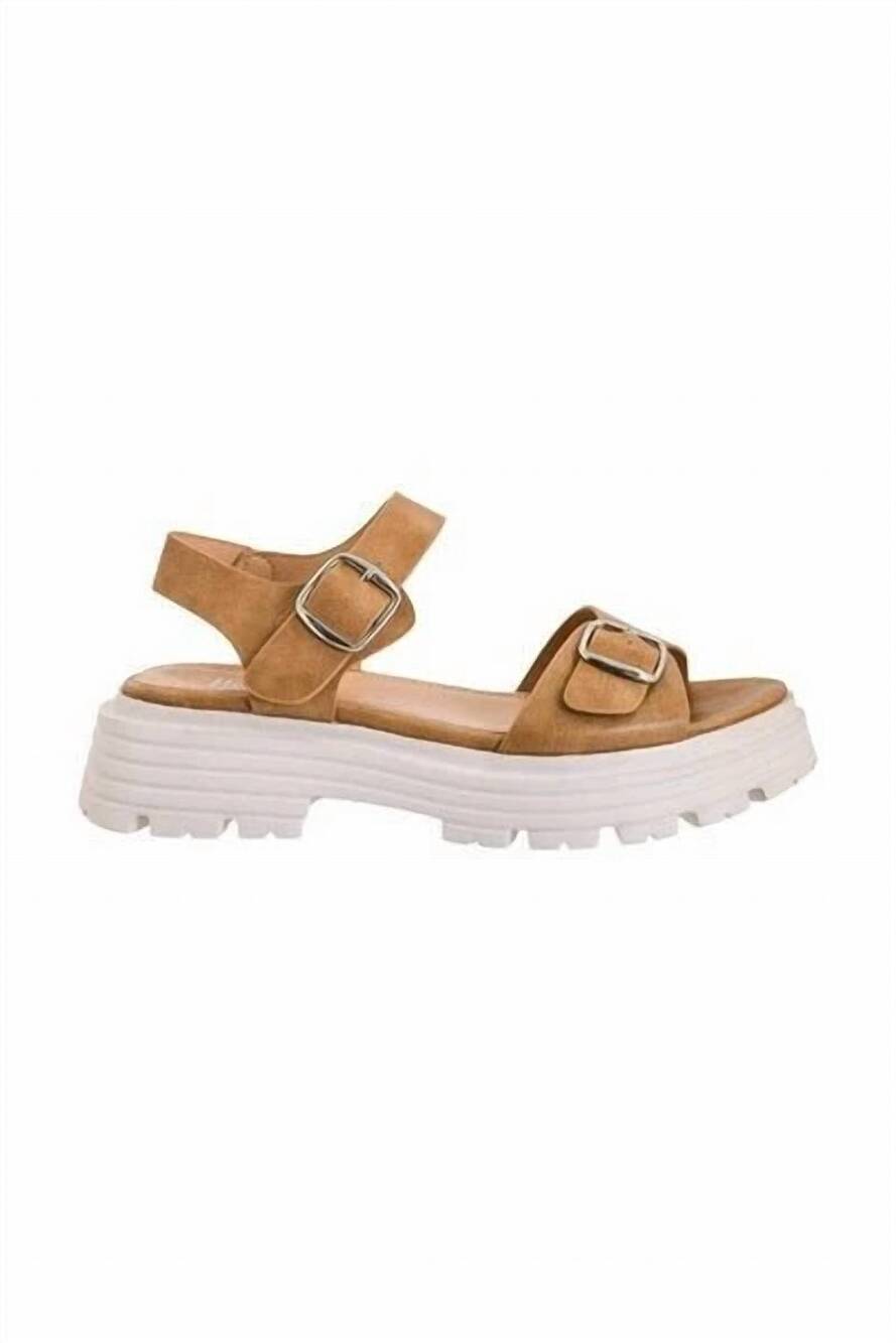 NEW CORKYS FOOTWEAR women's that's just me sandal in camel